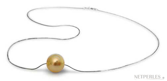 Collana pendente con perla dorata delle Filippine