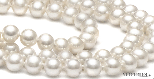 Primo piano su queste belle perle bianche d'acqua dolce