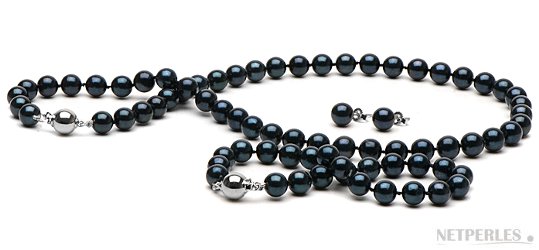 Parure di tre gioielli di perle nere Akoya