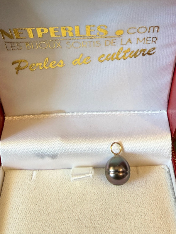 Ciondolo oro giallo 18k  perla barocca di Tahiti