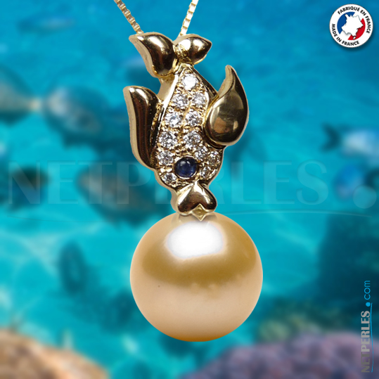 Pendente a forma di pesciolino in oro 18k con diamanti, uno zaffiro, perla DOLCEHADAMA
