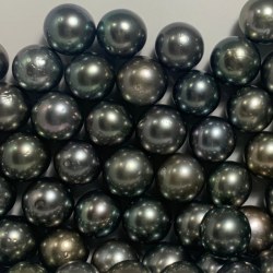 Perla di coltura di Tahiti nera 13-14 mm qualità AA foro passante
