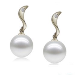 Orecchini in argento 925 con zirconi e perle di coltura Australiane 9-10 mm AAA