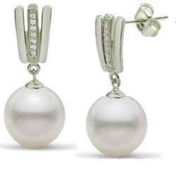 Orecchini in argento 925 zirconi e perle Akoya di qualità AAA