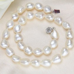 Collana da 45 cm di perle d'acqua dolce barocche da 10 a 11 mm