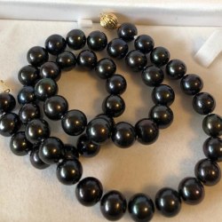 Collana 49 cm di perle d'acqua dolce nere da 9 a 10,5 mm AAA