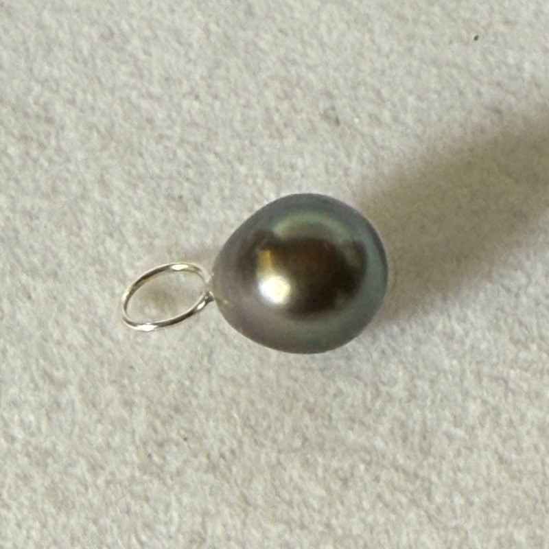 Pendente in Argento 925 con Perla di Tahiti a forma di Goccia