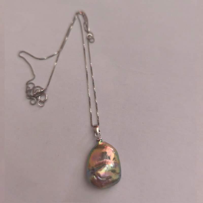 Pendente e catenina Argento 925 Perla Acqua Dolce 15x20 mm multiriflesso lustro metallico