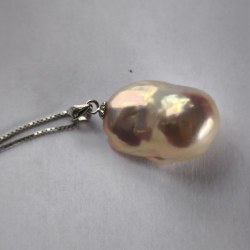 Pendente e catenina Argento 925 Perla Fireball Acqua Dolce 12x17 mm colore metallico bianco rosato