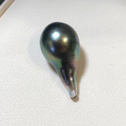 Perla di coltura di Tahiti nera forma a goccia 10-11 mm AAA