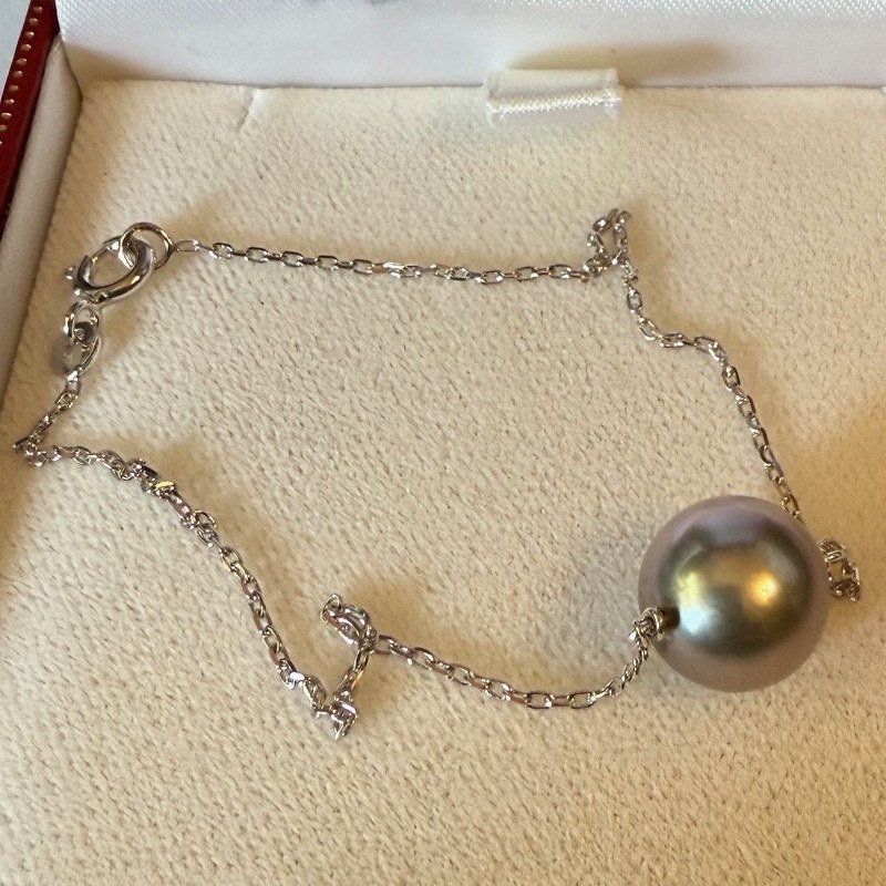 Braccialetto con splendida Perla di Tahiti su catenina in Argento 925