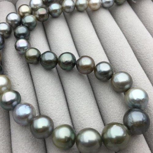 Collana 43 cm di Perle di Tahiti da 8 a 11,7 mm qualità AA